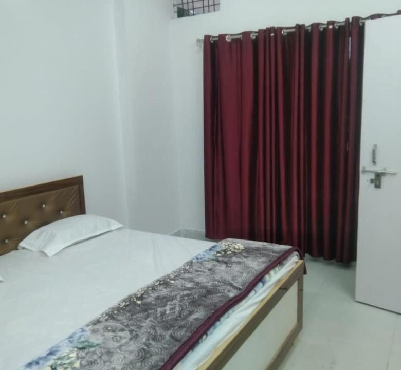 Photo of Bedroom in Misrikh