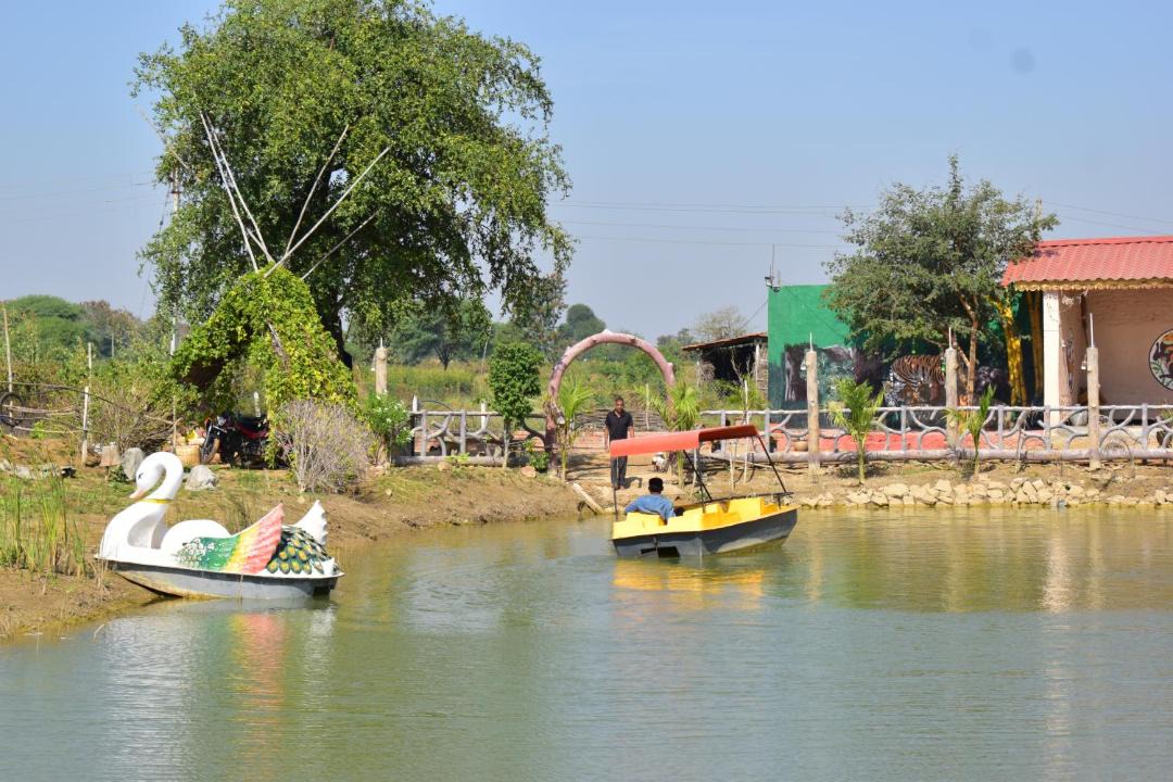 Photo of Others in Chimur