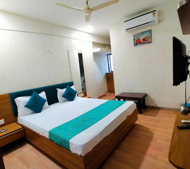 Photo of Bedroom in Thaltej