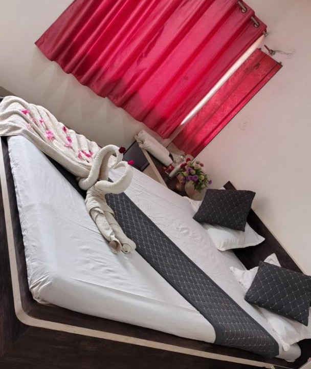 Photo of Bedroom in Mahabaleshwar