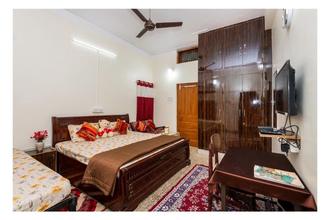 Photo of Bedroom in Jabalpur
