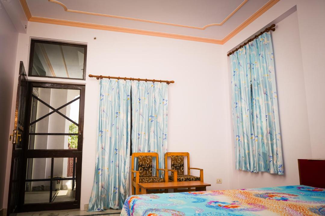 Photo of Bedroom in Sindhi Camp