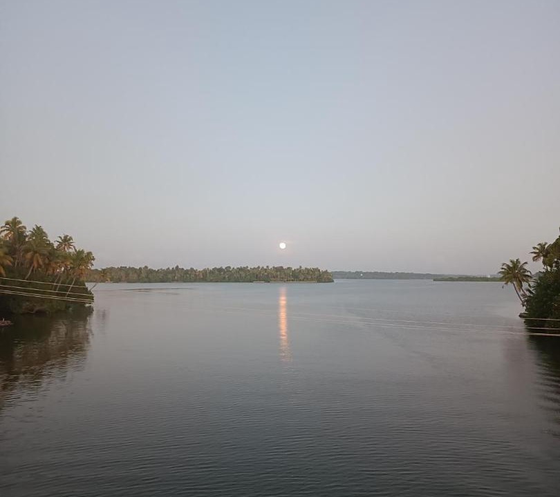 Photo of Others in Munroe Island