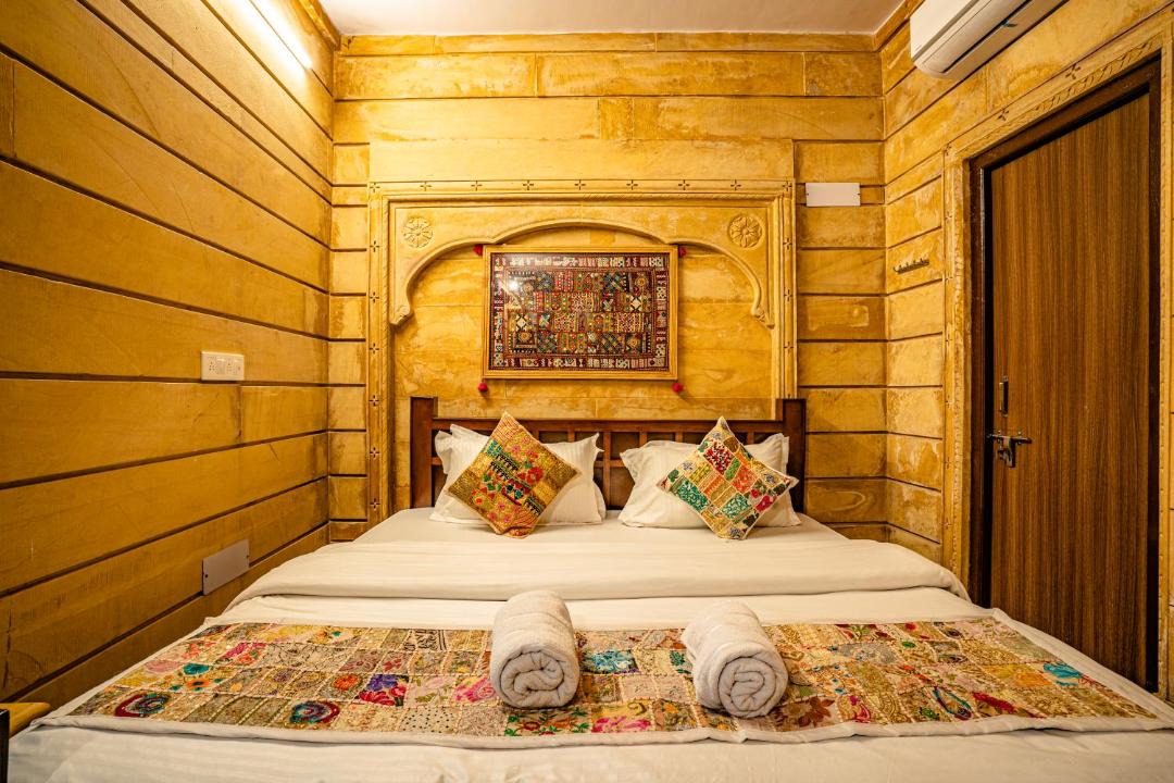 Photo of Bedroom in Amar Sagar Pol