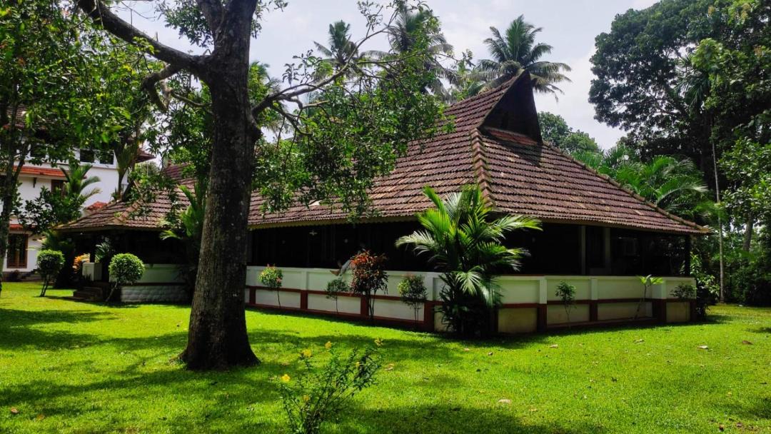 Photo of Others in Mankombu