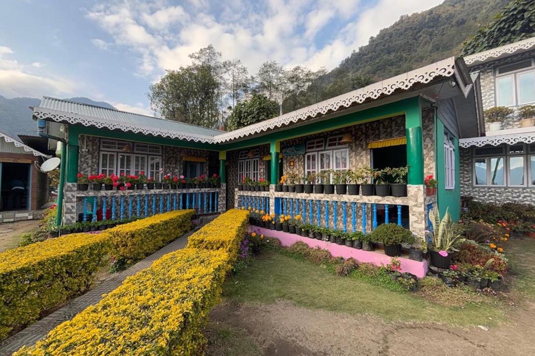 Photo of Others in Geyzing