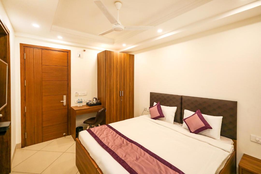 Photo of Bedroom in Malviya Nagar