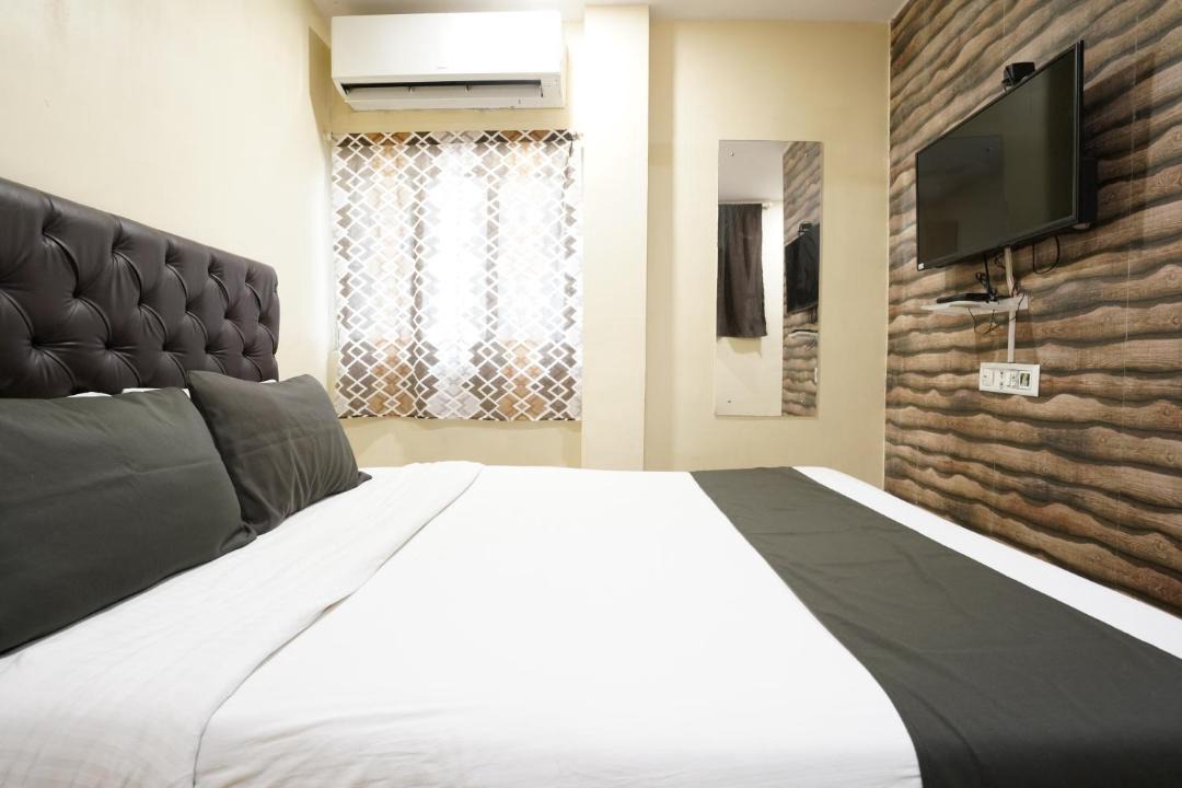 Photo of Bedroom in Marol