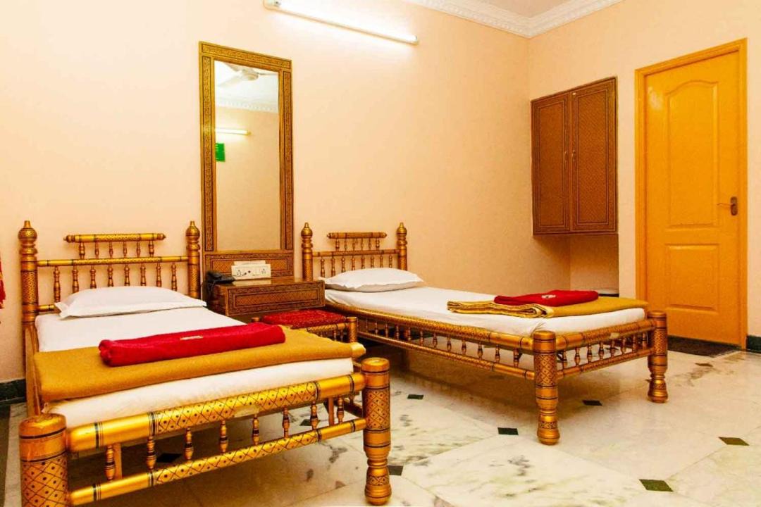 Photo of Bedroom in Pandharpur