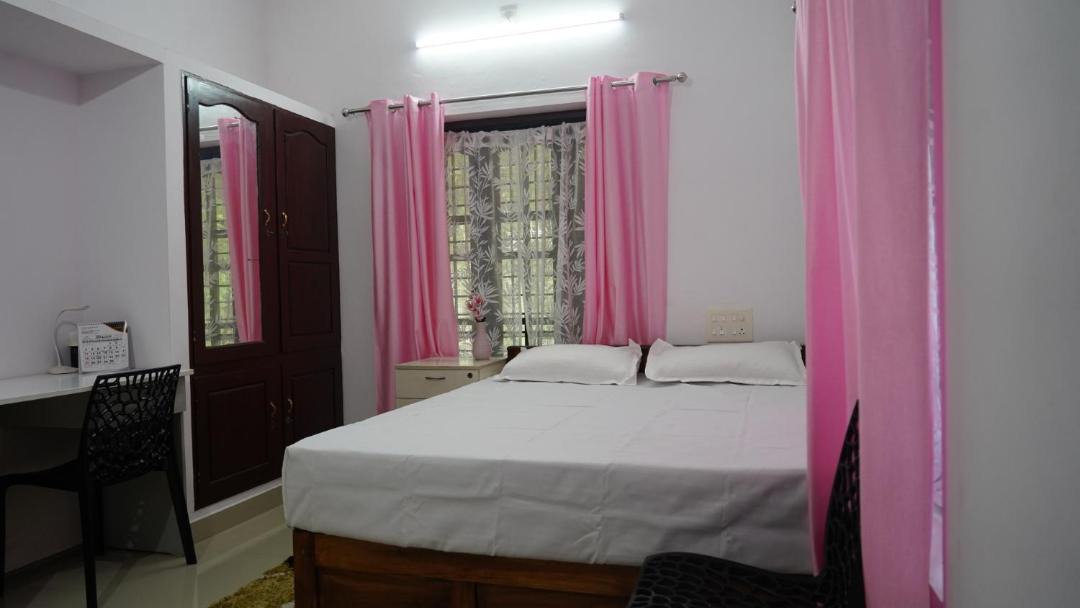 Photo of Bedroom in Neyyattinkara