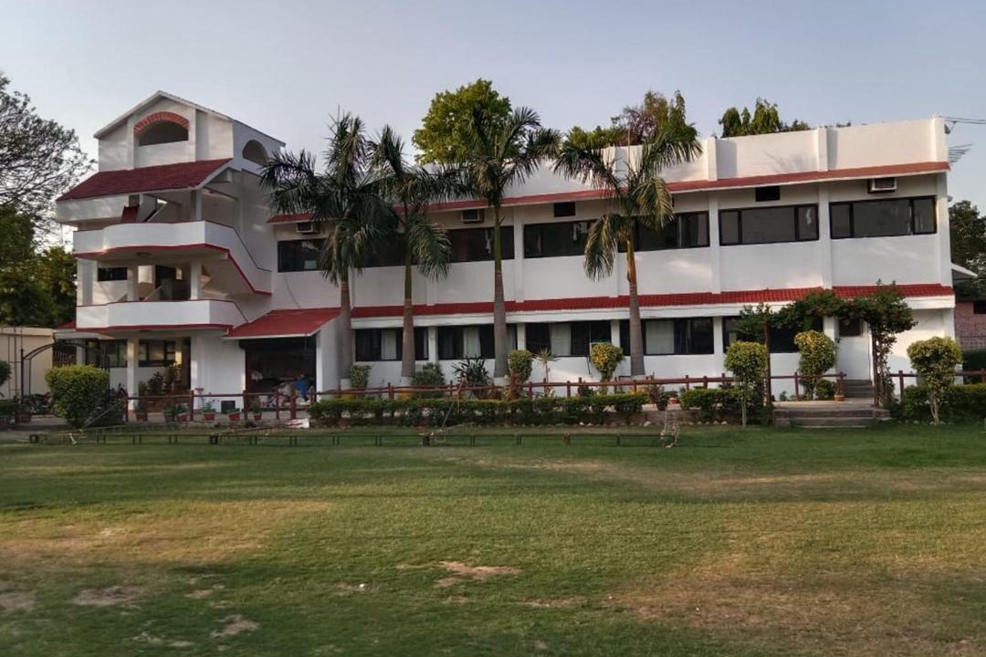 Photo of Buildings in Mirzapur
