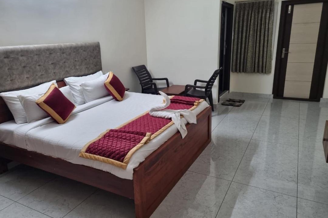 Photo of Bedroom in Suluru