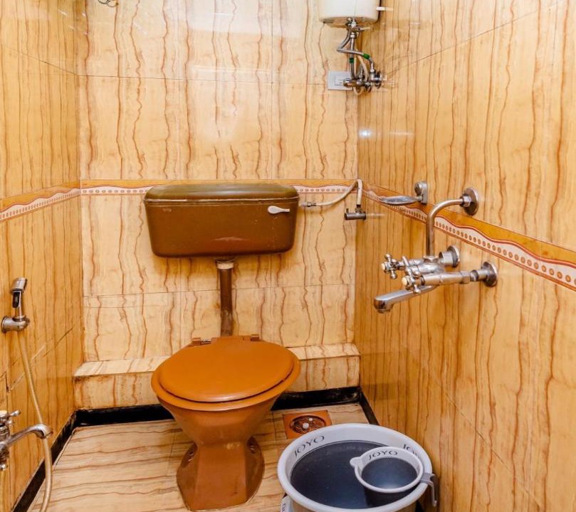 Photo of Bathroom in Hampankatta