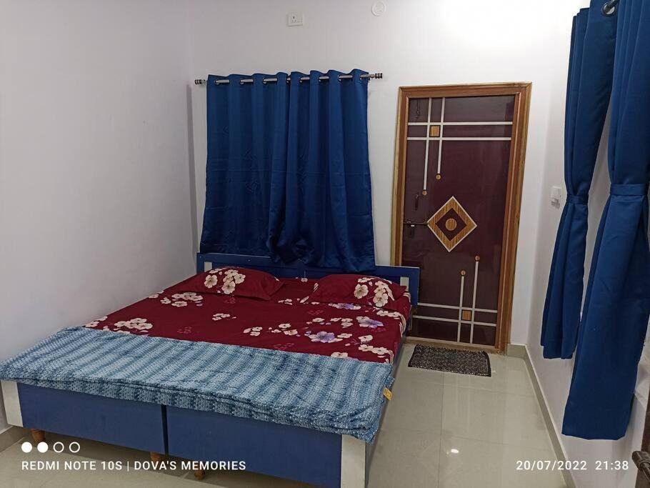 Photo of Bedroom in Dr AS Rao Nagar