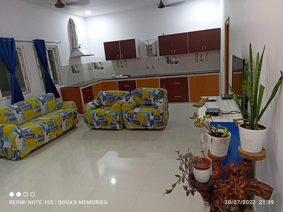 Photo of Livingroom in Dr AS Rao Nagar