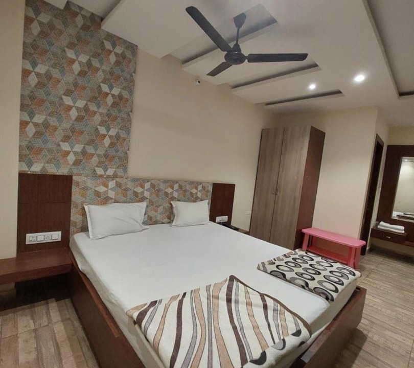 Photo of Bedroom in Deoghar
