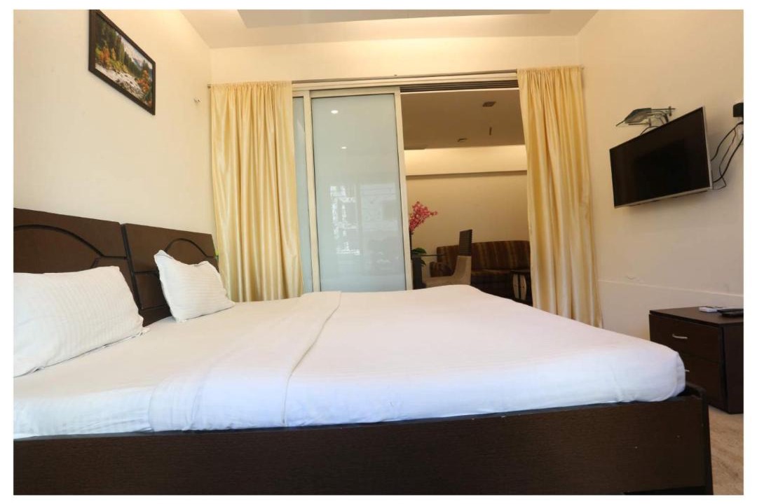 Photo of Bedroom in Powai