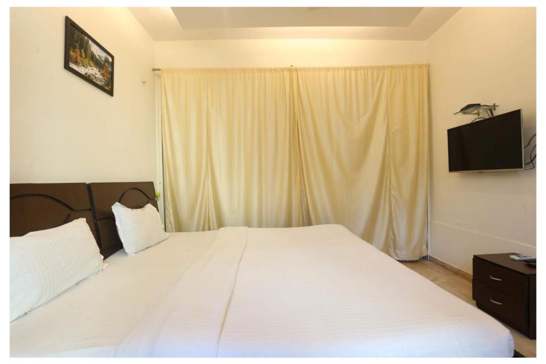 Photo of Bedroom in Powai
