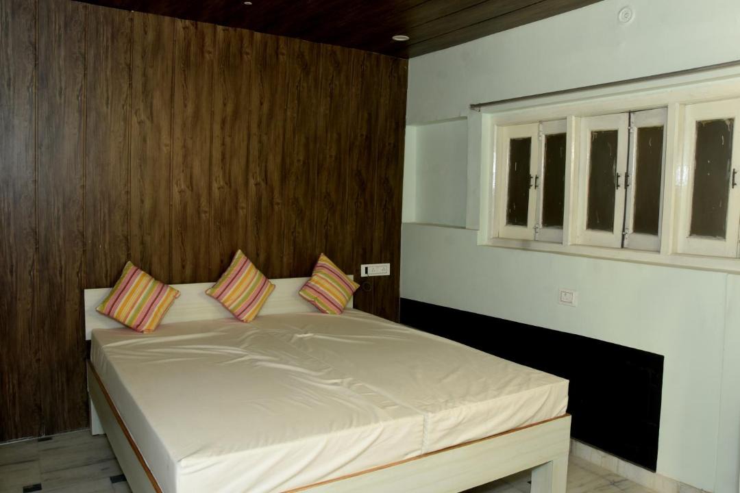 Photo of Bedroom in Varanasi
