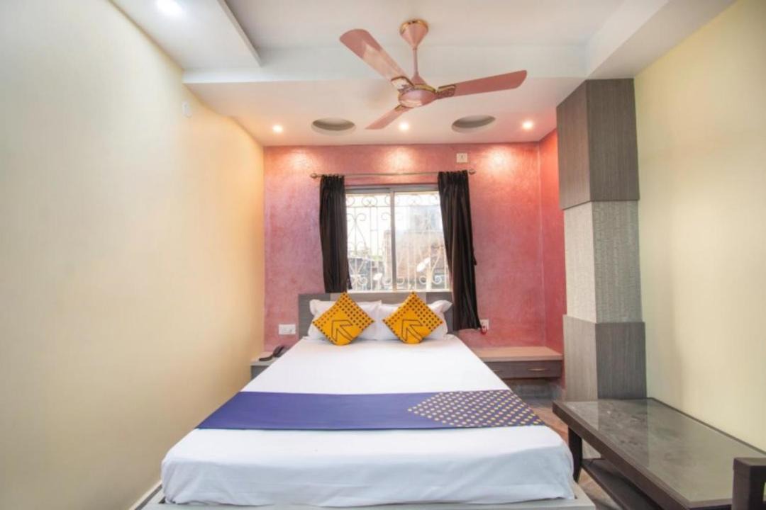 Photo of Bedroom in Rampur Hat