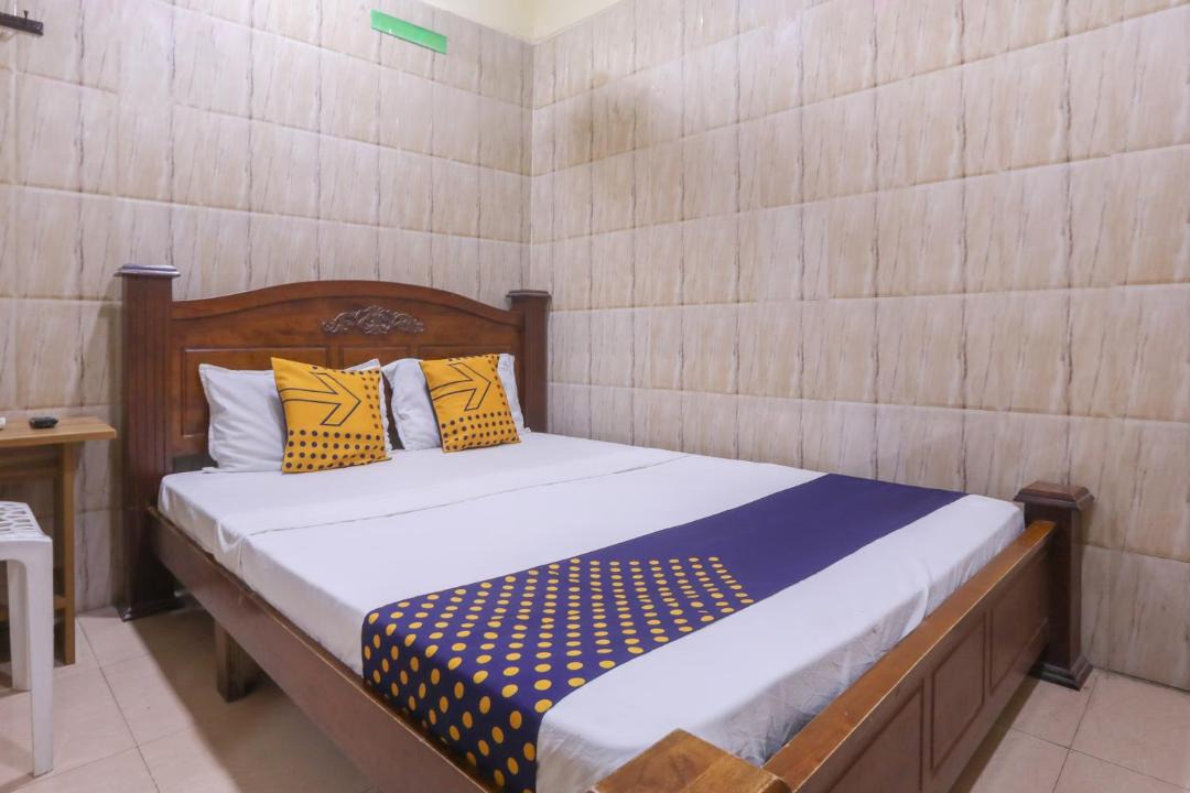 Photo of Bedroom in Periamet