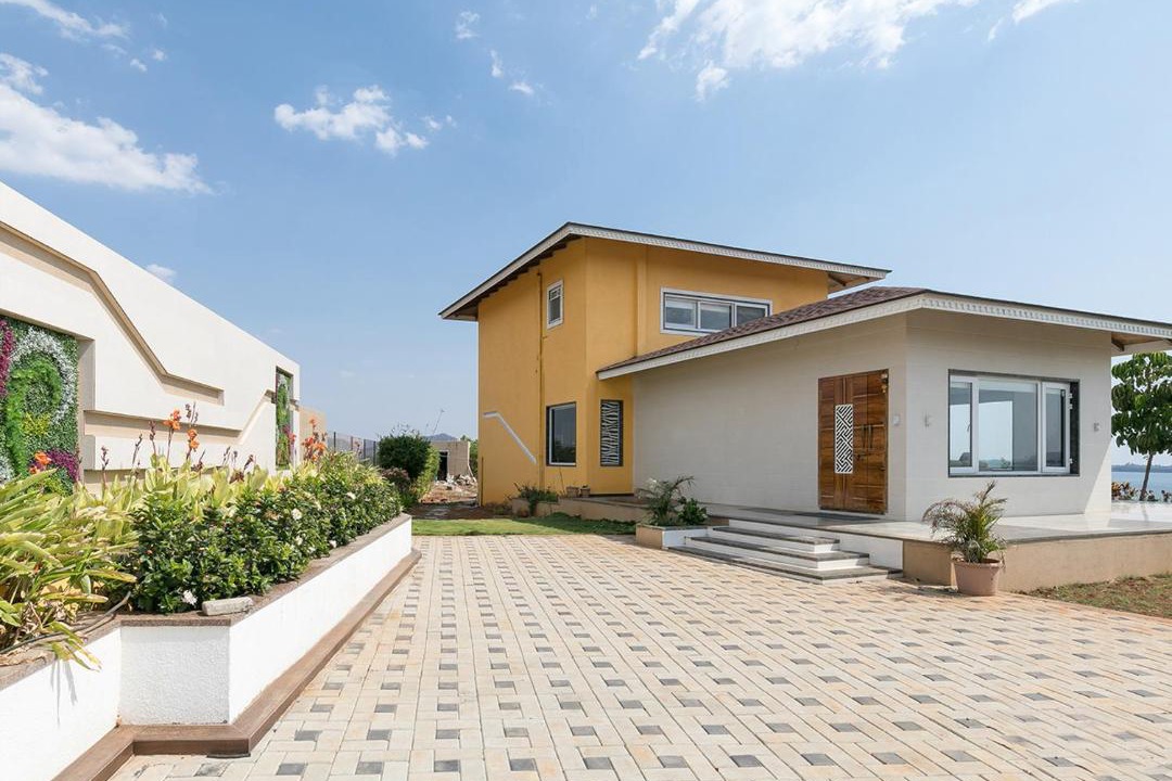 Photo of Buildings in Igatpuri