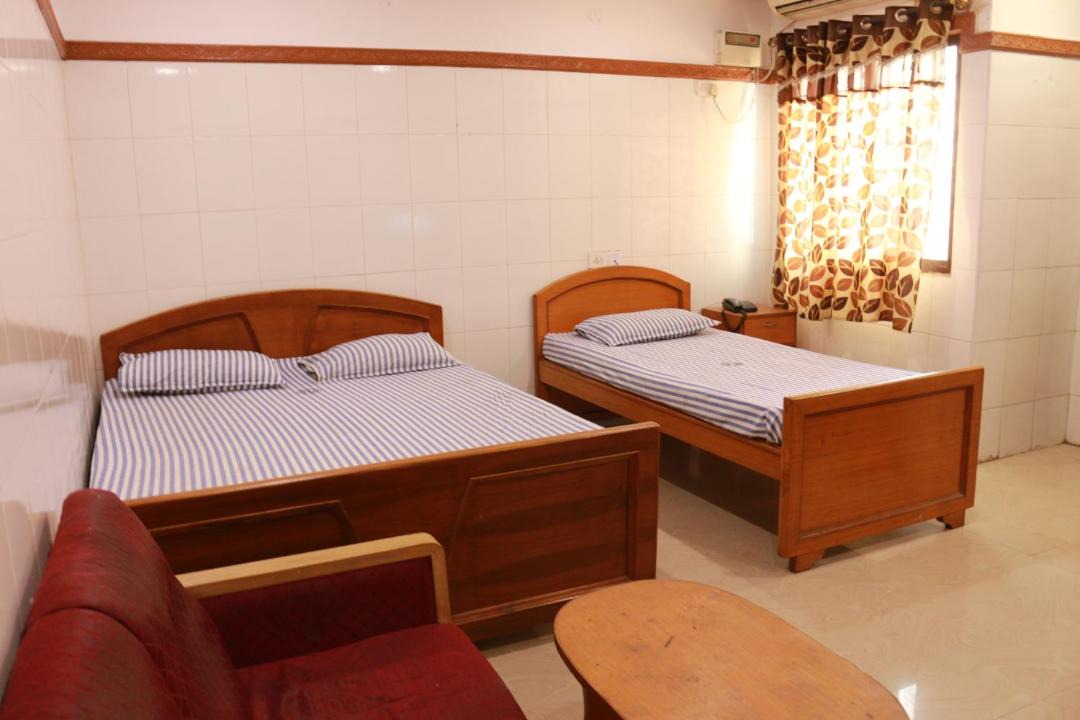 Photo of Bedroom in Triplicane