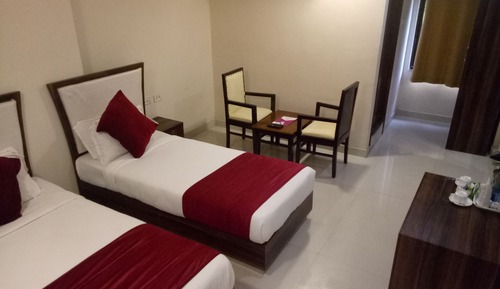 Business Twin Bed Room