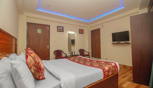 Premier Room