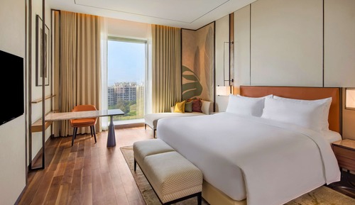 Deluxe Suite, Balcony