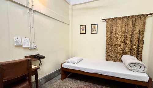 Single Hostel Room