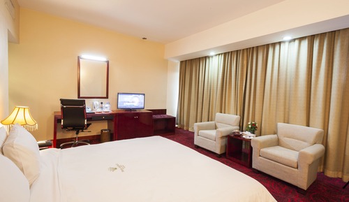 Luxury Deluxe
