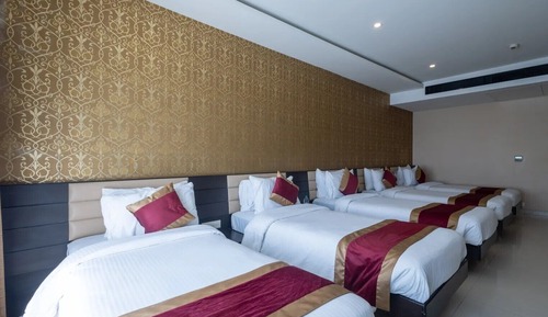 Family Twin Room