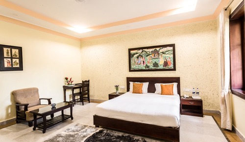 Superior Room, 1 Queen Bed, Non Smoking, Garden View