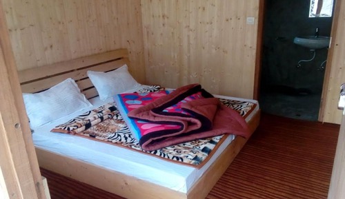 Deluxe Double Room, 1 Double Bed, Private Bathroom