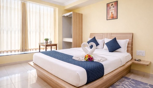Superior Room, City View