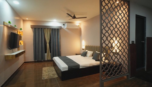 Luxury Studio Suite, City View