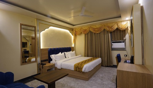 Royal Room