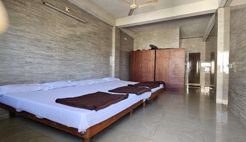 Elite Shared Dormitory