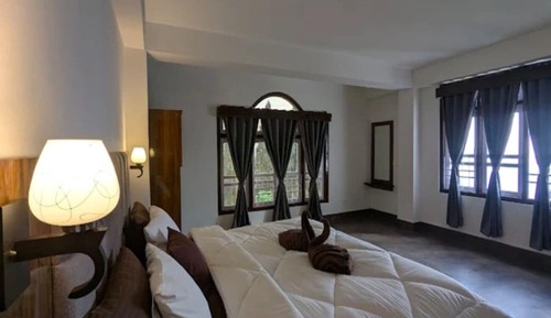 Premium Room