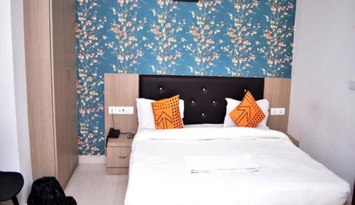 Deluxe Double Room, City View