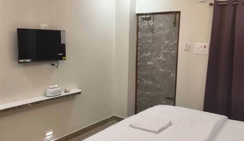 Elite Room