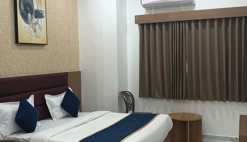 Deluxe Double Room, City View