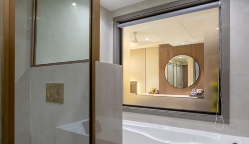 Signature Suite, City View