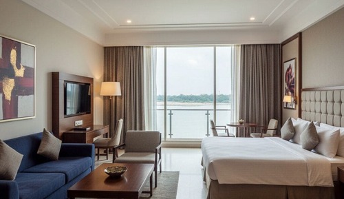 Executive King Room AC