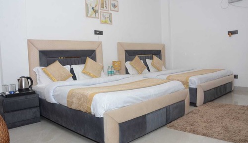 Deluxe Double or Twin Room, City View