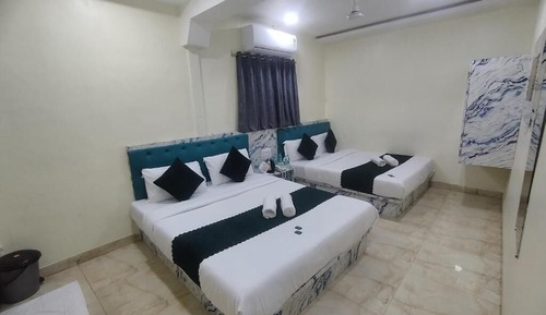 Deluxe Quadruple Room