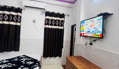 Triple Room, Balcony, City View