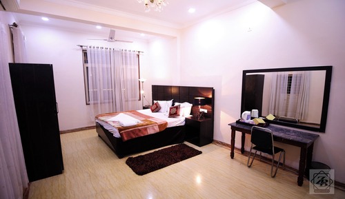 Family Room, Balcony, Mountain View