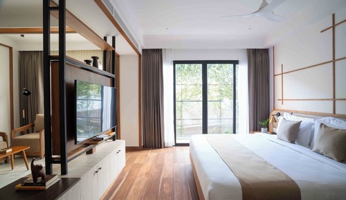 Signature Room